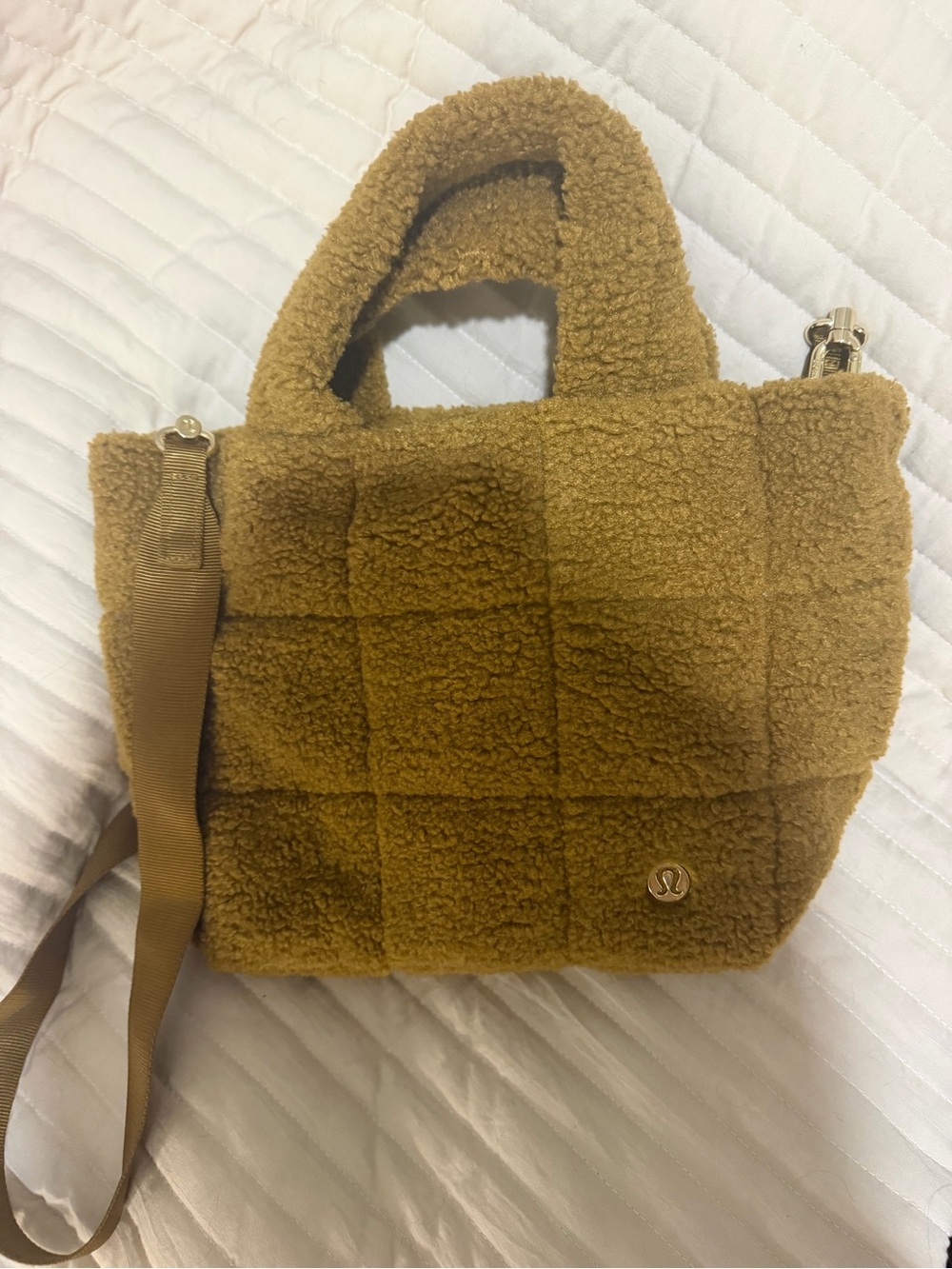 lululemon athletica Quilted Sherpa Tote in Mustard